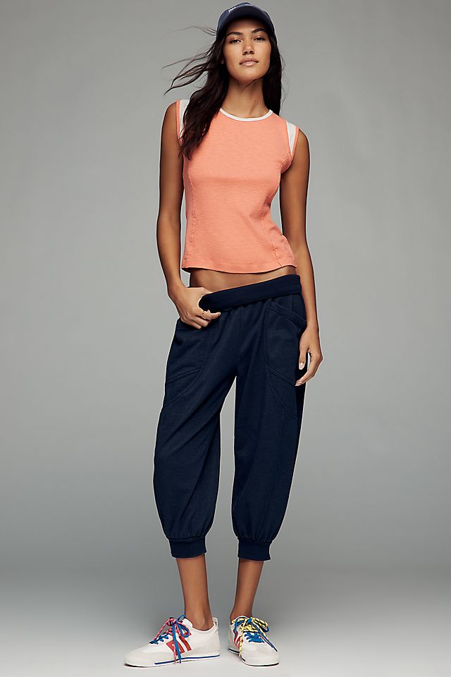 Daily Practice Easygoing Women's Capri Joggers