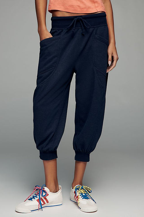 Daily Practice Easygoing Women's Capri Joggers